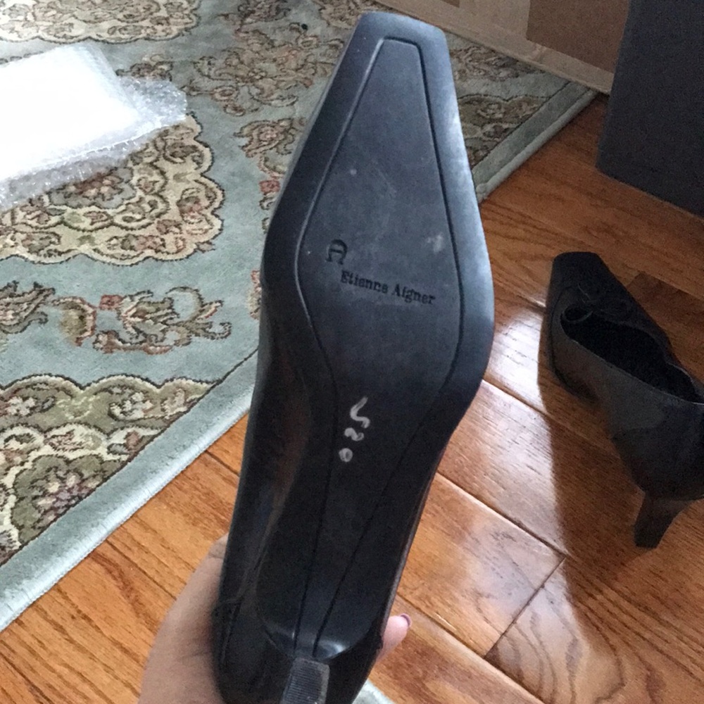 Good condition heels - Picture 4 of 5